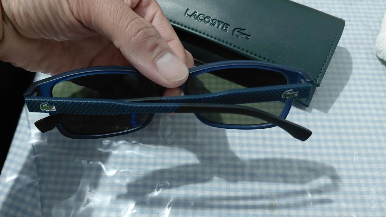  Óculos de sol Lacoste Masculino  - Foto 2