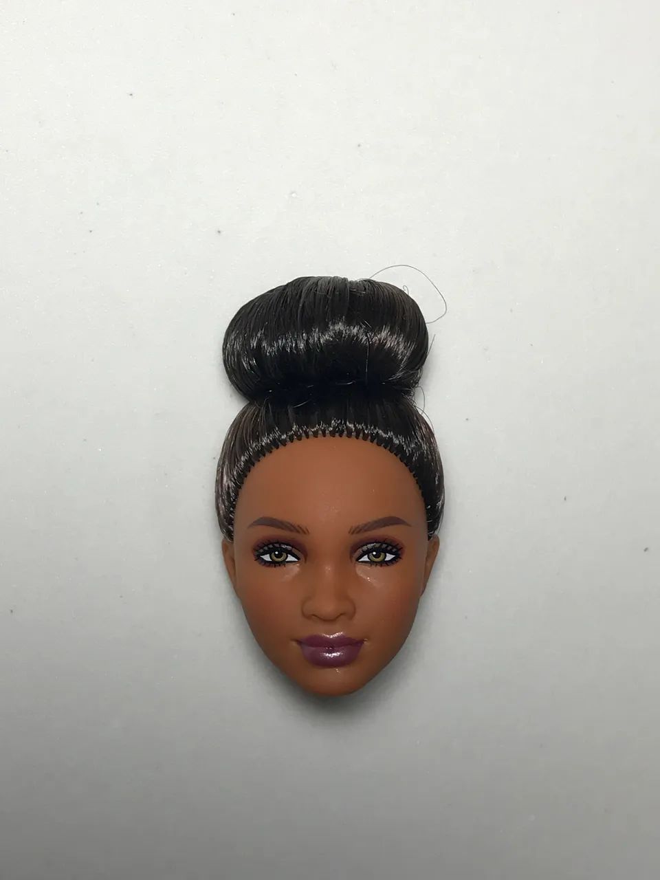 Boneca Barbie Basics #8 - cabeça  - Foto 2