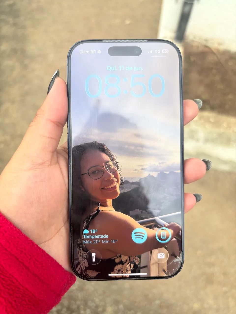 iPhone 17 pro na cor azul 256gb em perfeito estado com 100% de saúde de bateria - Foto 5