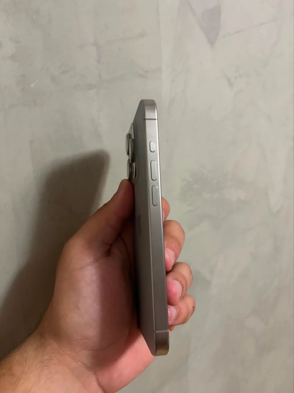 iPhone 15 Pro - Foto 2