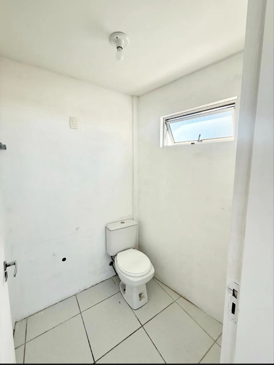 Aluga se sala comercial edificio Pro Vida Medical Center - Foto 3