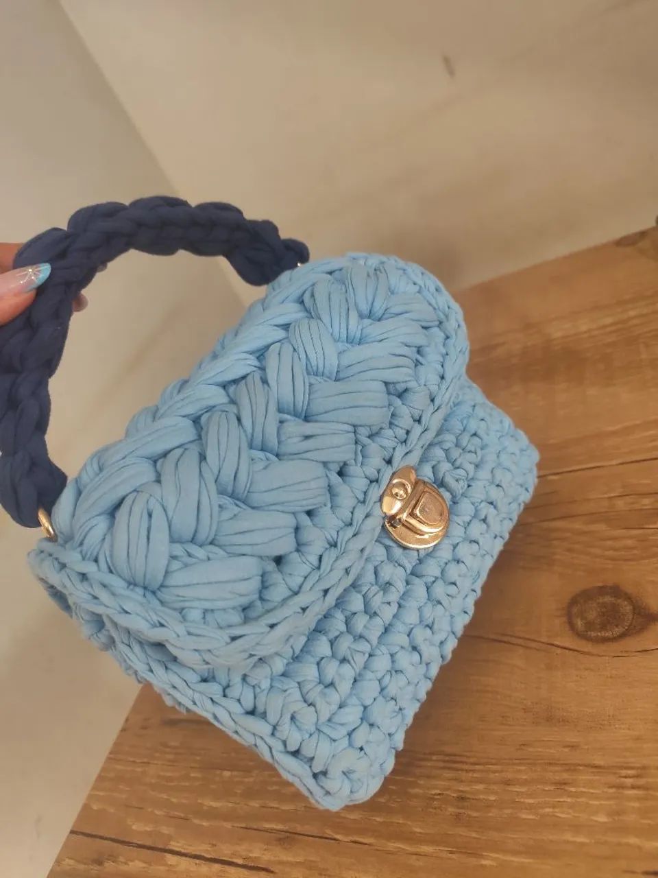 Bolsa de crochê fio de malha  - Foto 2