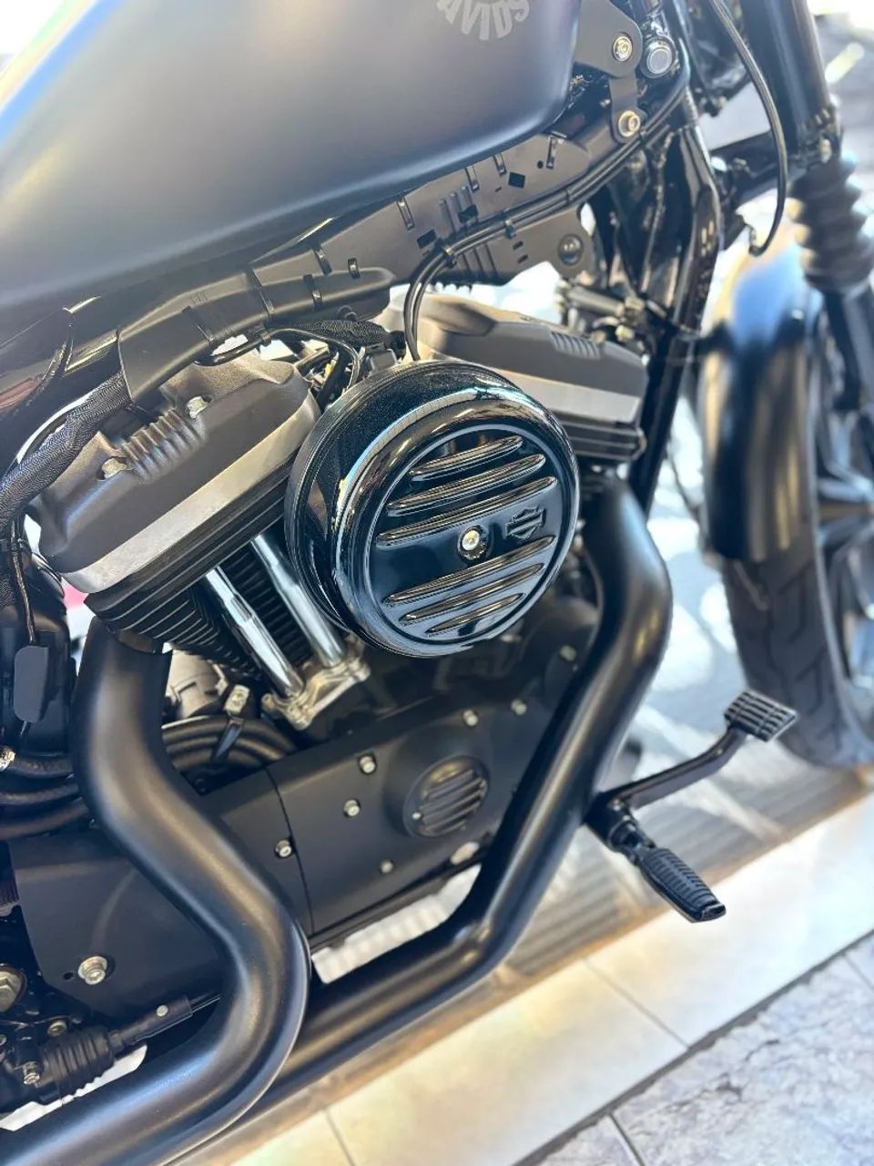Harley Davidson 883 - Foto 4