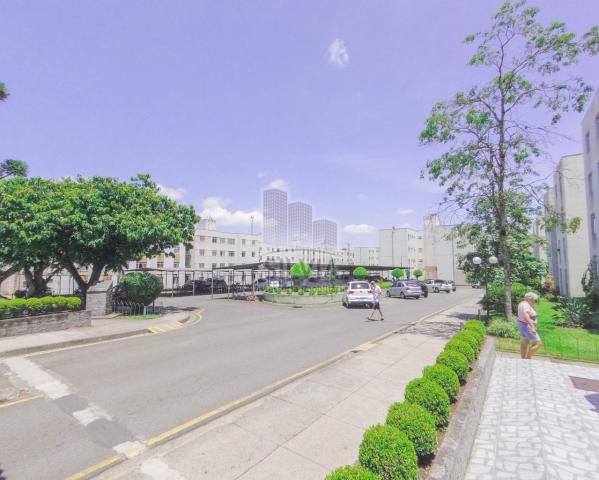 Apto próximo ao terminal do cic. condomínio com ampla área verde e de lazer. - Foto 20