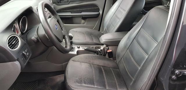 Focus 2.0 sedan manual 2009 imperdível - Foto 9
