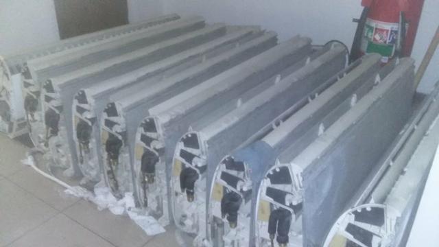 30 Ares condicionados 60.000 BTU semi novos - Foto 3
