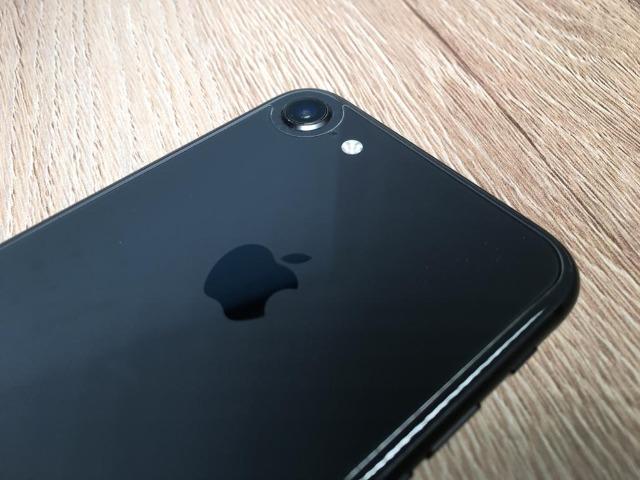 Iphone 8 64 GB Usado - Foto 4