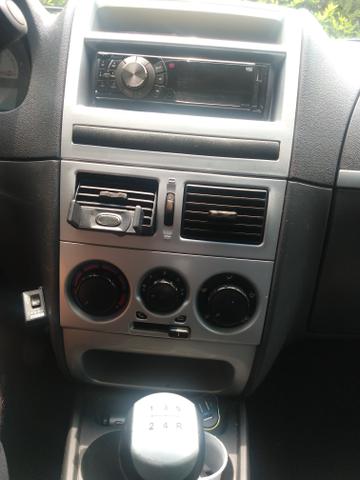 Vendo palio elx 1.4 flex com gnv - Foto 6