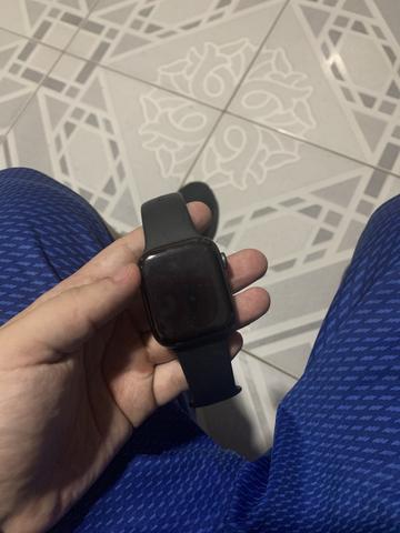 Apple Watch 4 44m