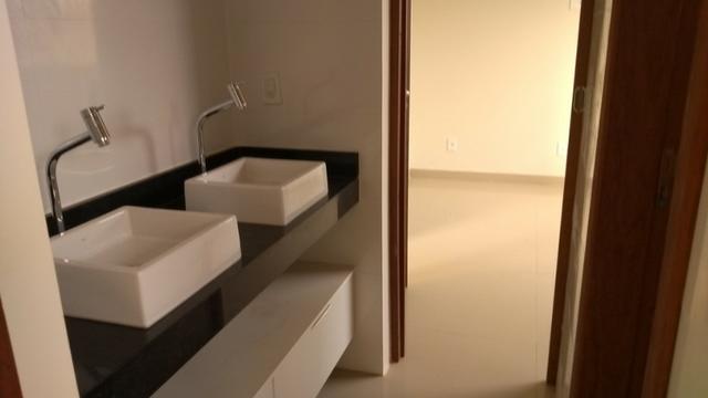 Samuel Pereira oferece: Casa Alto da Boa Vista Nova Moderna Escriturado 3 Suites Armários - Foto 19