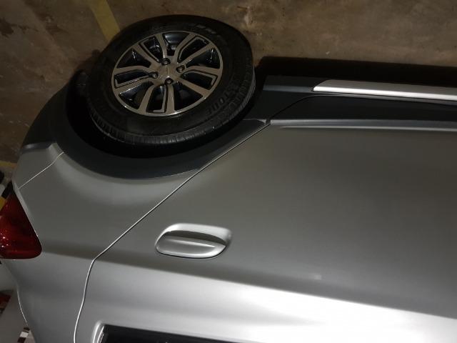 Vendo Ônix Atractive 17/17 automático - Foto 5