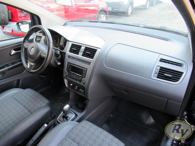 VOLKSWAGEN FOX 2014/2015 1.6 MSI COMFORTLINE 8V FLEX 4P AUTOMATIZADO - Foto 2