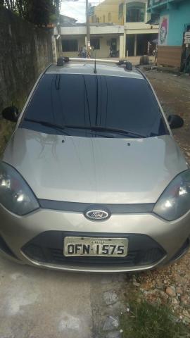 Vendo um carro 2012 2013 bem conservado - Foto 2