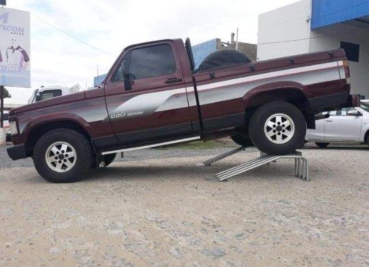 Chevrolet D20Luxe 3.9 4.0