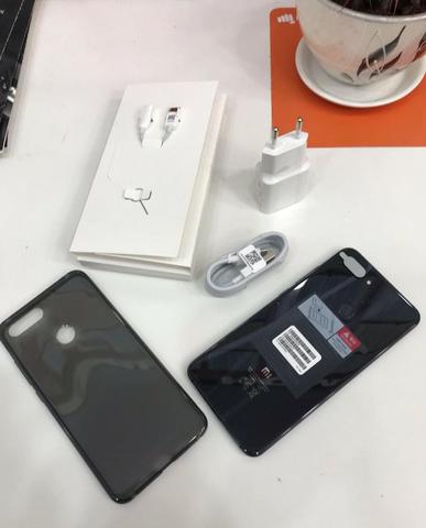 Celular Xiaomi Mi 8 Lite 64GB/4GB - Versão Global - Preto
