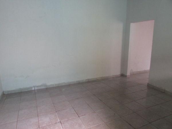 Casa com 1 quarto - Bairro Cidade Jardim em Goiânia - Foto 6