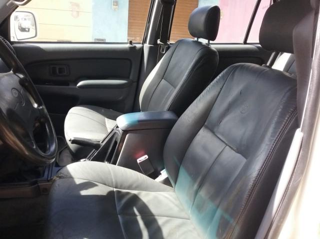 TOYOTA HILUX SW4 1999/1999 3.0 SRV 4X4 16V TURBO INTERCOOLER DIESEL 4P MANUAL - Foto 6