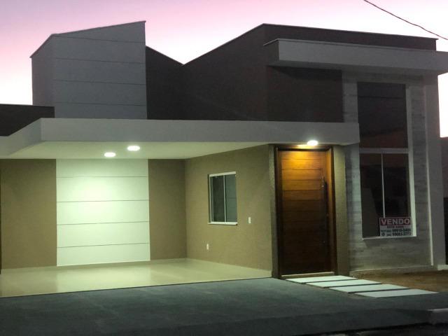 Diferenciada - Casa 3/4 c/suítes - Porcelanato - Aproveite
