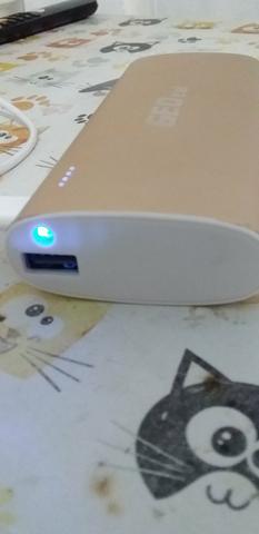 Vende-se um carregador de telefone celular ele é assessor estou pedindo r$ 50 - Foto 2