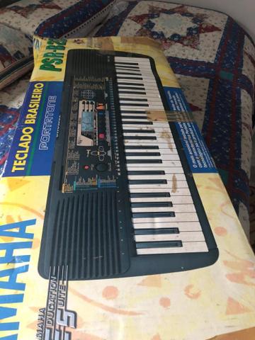 Teclado Yamaha - Foto 2