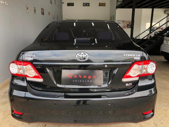 Corolla 2.0 XEI - absolutamente impecável - kit multimídia - Foto 12