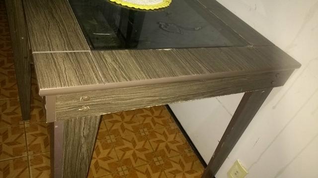 Vendo mesa+1 cadeira - Foto 3