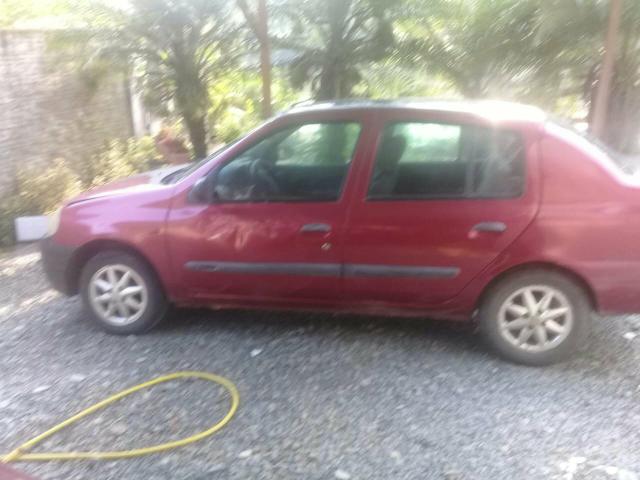 Vendo Clio Sedan 2001 - R$ 7000,00 - Foto 2