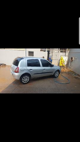 Clio 1.0 2010 parcela 7 mil mais 4 de mil - Foto 2