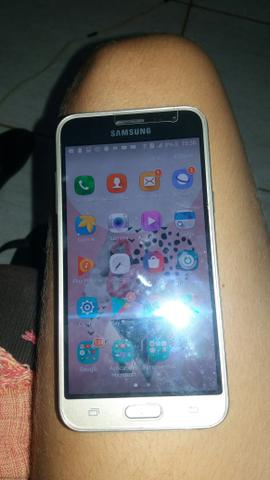 J3 - Foto 2