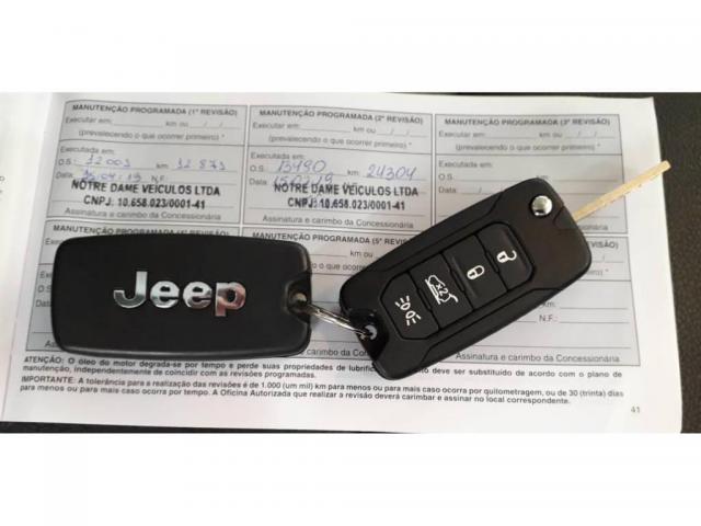 Jeep Renegade LONGITUDE 1.8 16V FLEX - Foto 7