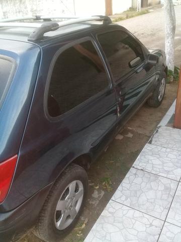 Vendo ou troco em moto um fiesta 2001 - Foto 4