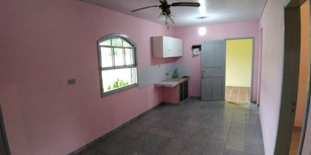 Casa em alvenaria localizada na Barra do Saí - Foto 9