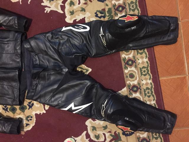 Vendo macacão alpinestars - Foto 2