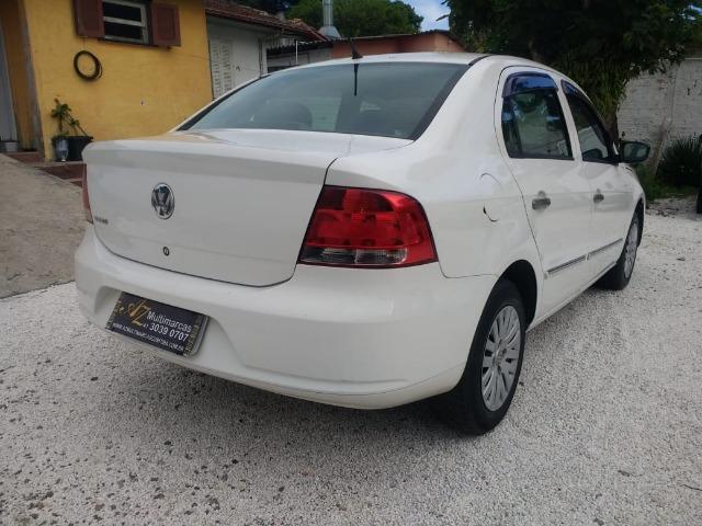 Vw - Volkswagen Voyage 1.0 - Foto 4