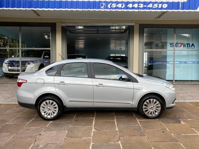 Grand Siena Essence 1.6 / 28.000 km - 2013 - Foto 5
