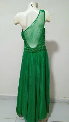 Lindos vestido longo festa a cara da riqueza veste tamanho M e G - Foto 3