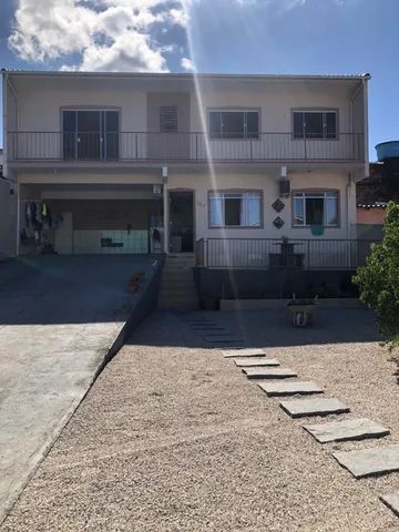 Sobrado à venda em Biguaçu, bairro Bom Viver !!!