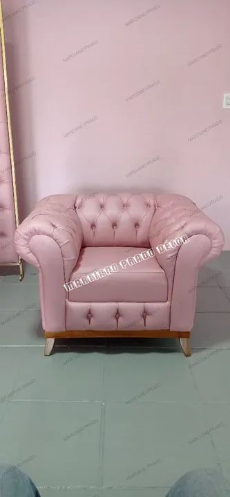Poltrona Rosa Luxo