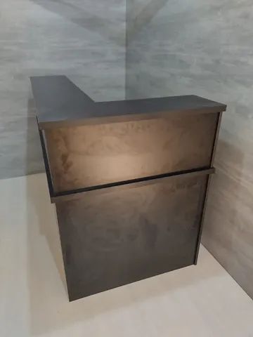 Bancada de recepção em L simples preta tampo de 30mm - Foto 4