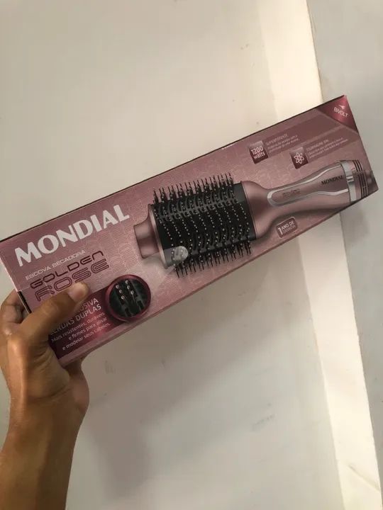 Escova seca, alisa e modela 