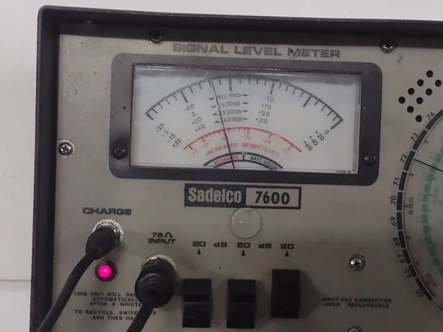 Receptor sinal vhs FM 