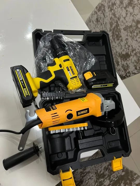 Parafusadeira dewalt 20v e esmerilhadeira ( as duas 589 aceito cartão 
