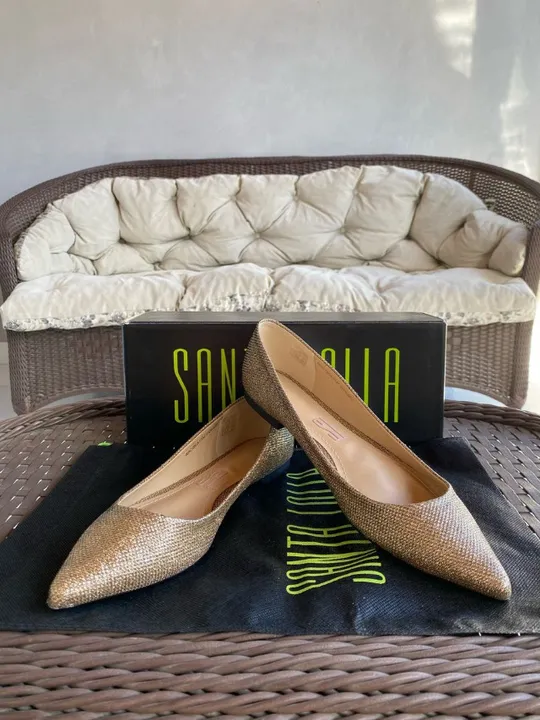 sapatilha santa lolla dourada