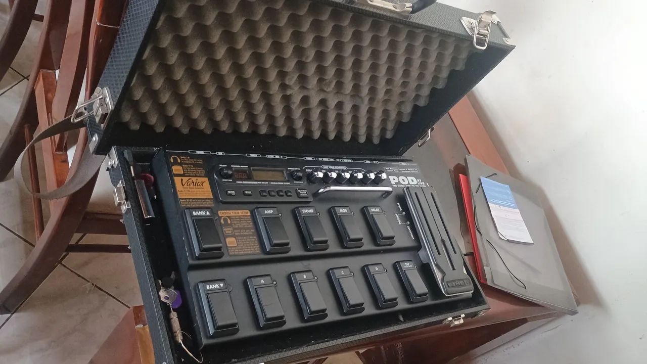 Pedaleira line6 pod XT live troco  - Foto 2