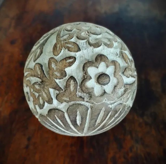 Decorative Carved Wood Balls