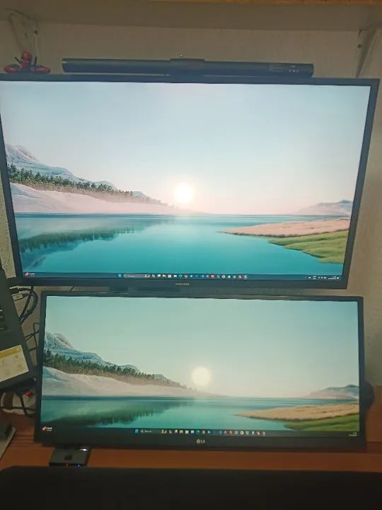 Monitor Samsung 32" 4K UHD 100% DCIP + Monitor LG 29'' Ultrawide - Foto 3