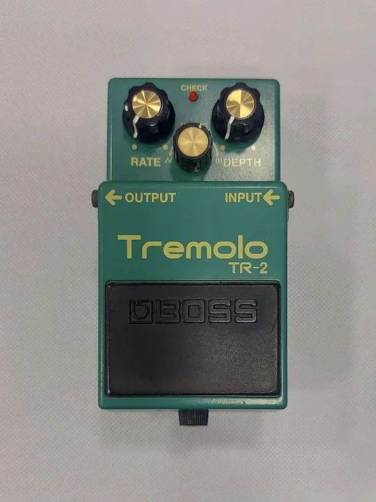 Pedal de Tremolo Boss TR-2