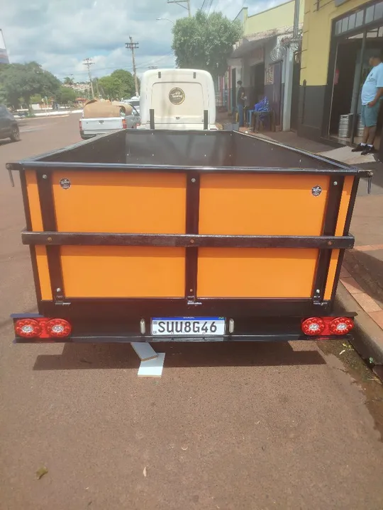 Carreta 2 eixos reforçada
