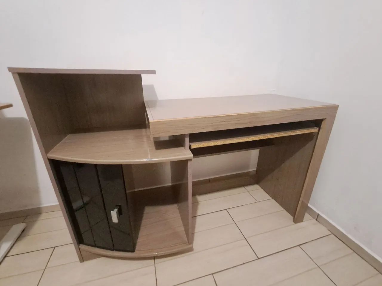 Mesa Escritório de Madeira