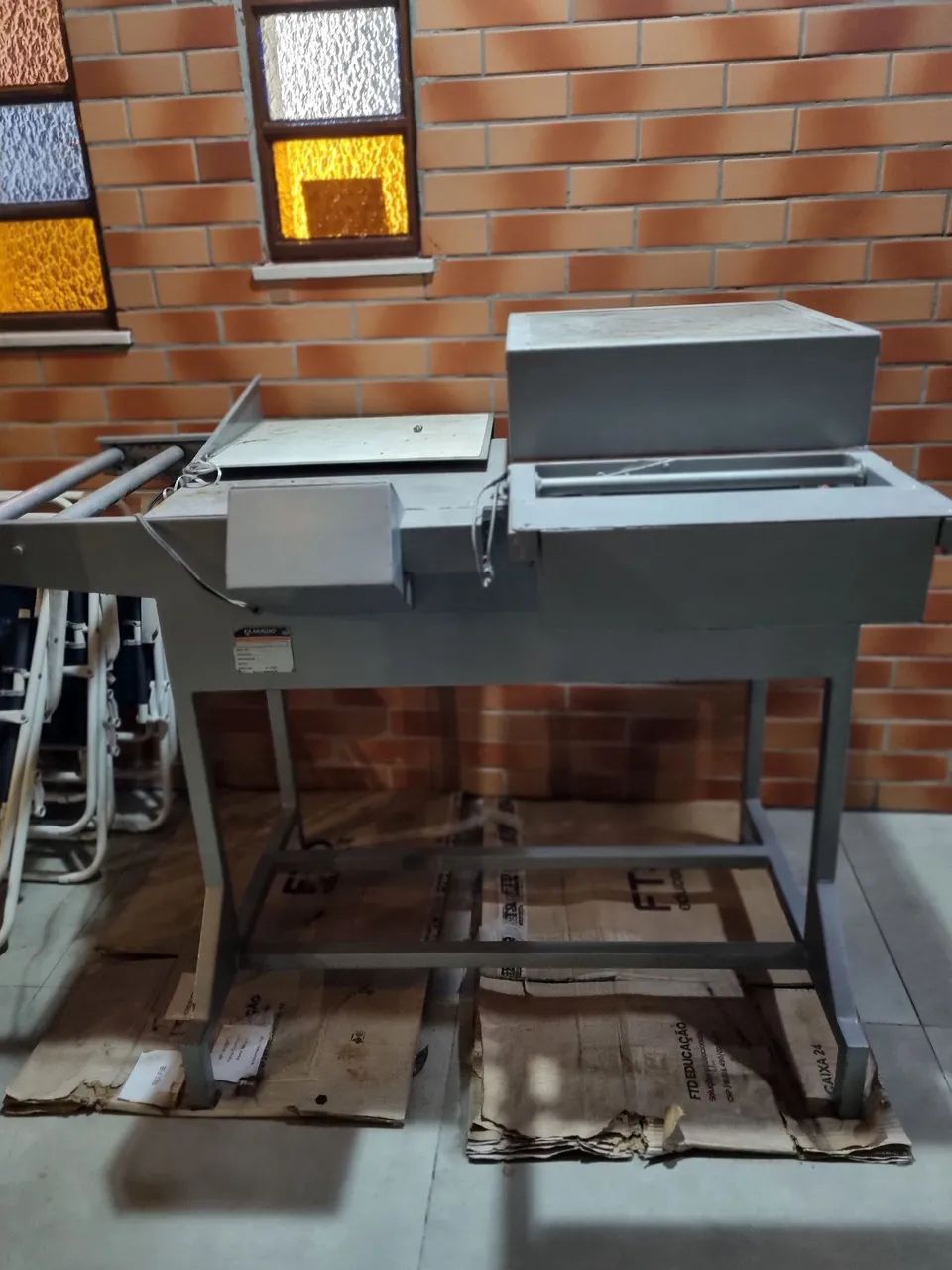 Seladora marca Araújo 